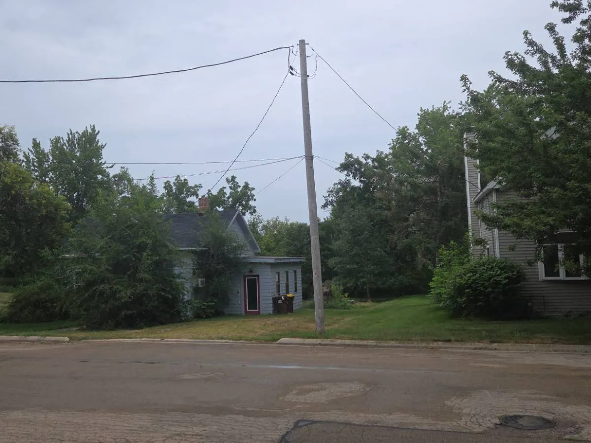 Grove St, Lena, IL 61048 #1
