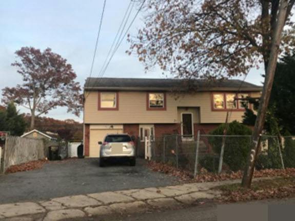 Commack Rd, Islip, NY 11751