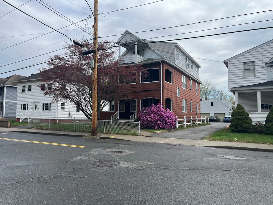 178-180 Hubbard Street Aka 180 Hubbard Street Ludlow, MA 01056, Hampden County