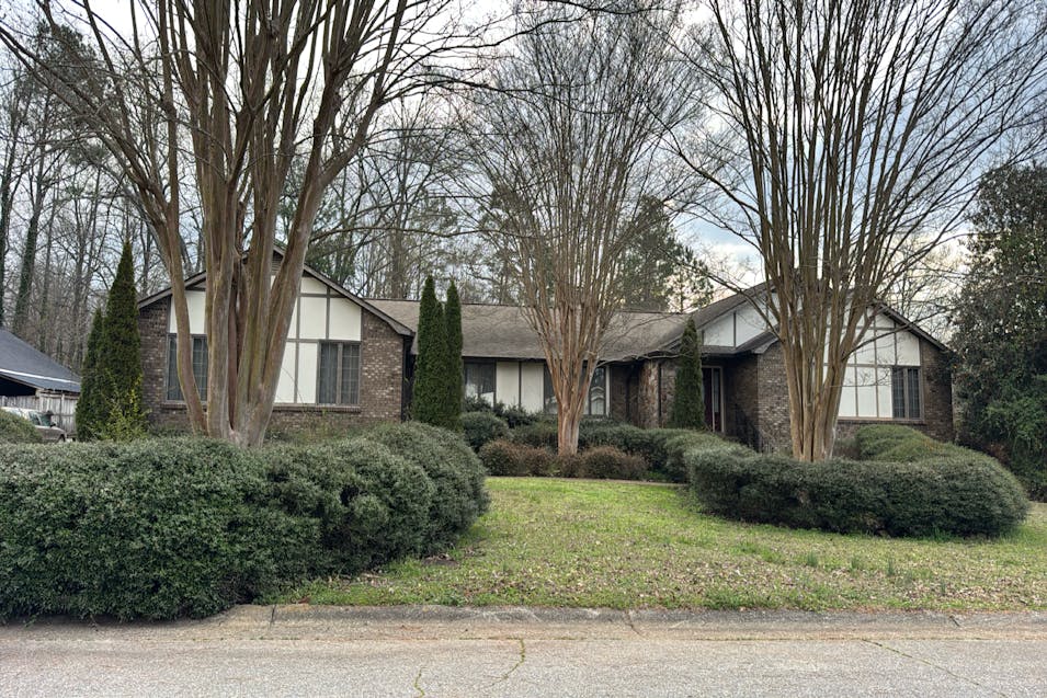 901 Mundy Drive Anniston, AL 36207, Calhoun County