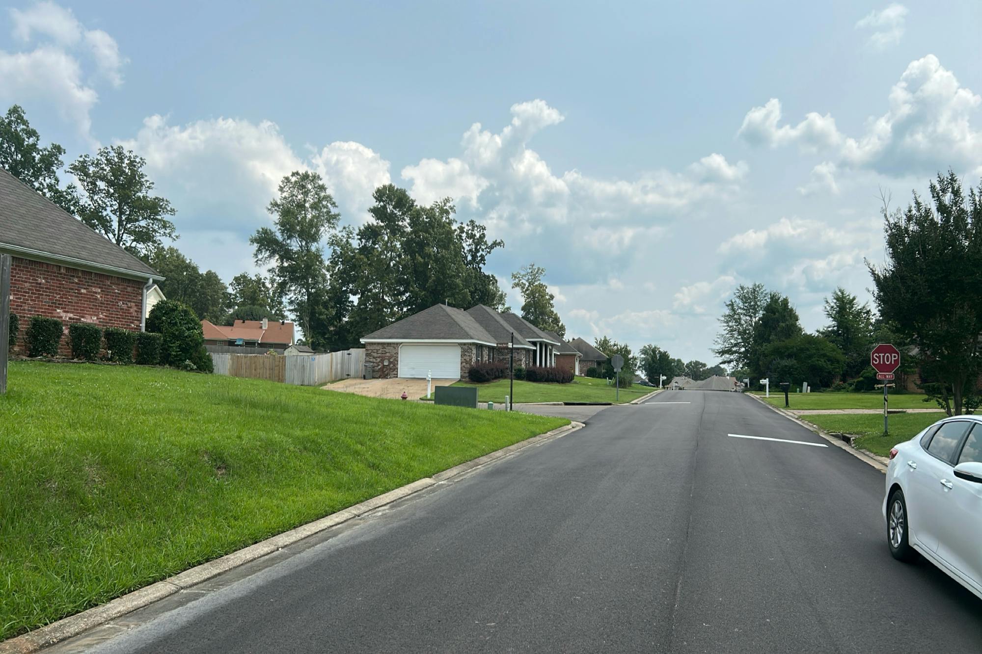 Spanish Oak Dr, Pearl, MS 39208