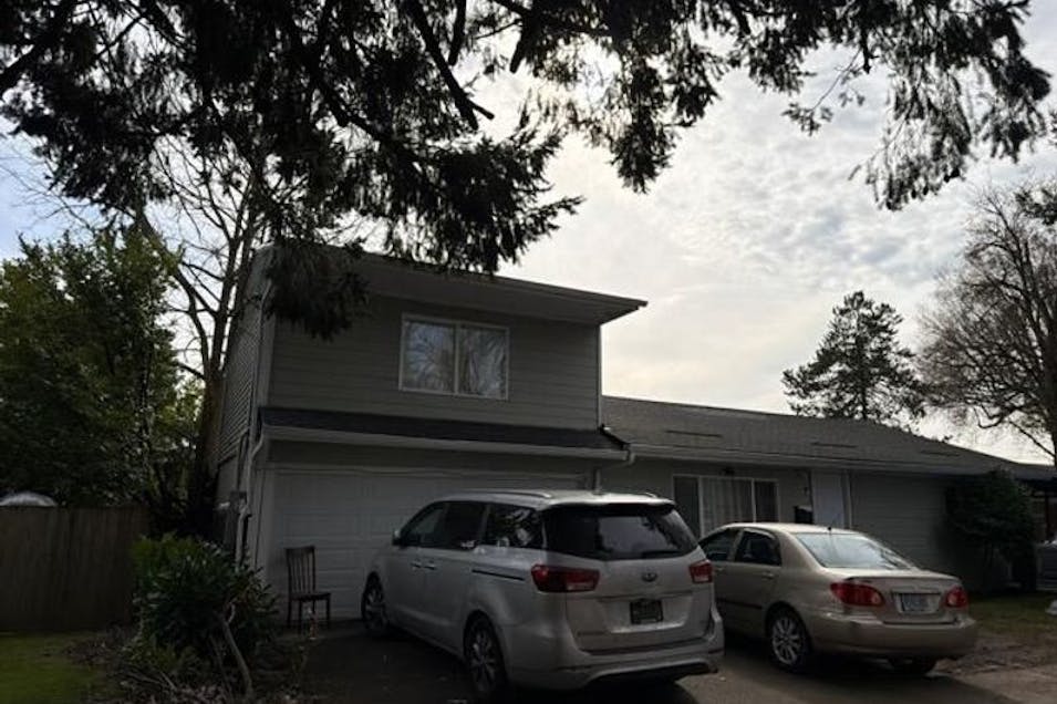 10300 NE Hassalo St Portland, OR 97220, Multnomah County