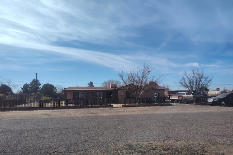27 E 22nd St Douglas, AZ 85607, Cochise County