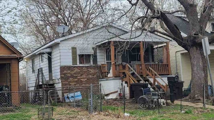 3021 W Malone St Peoria, IL 61605, Peoria County