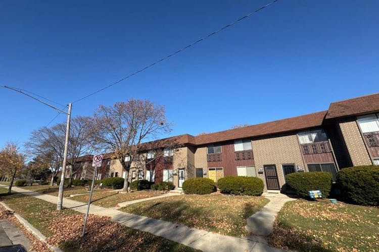 6248 W. Port Avenue Milwaukee, WI 53223, Milwaukee County