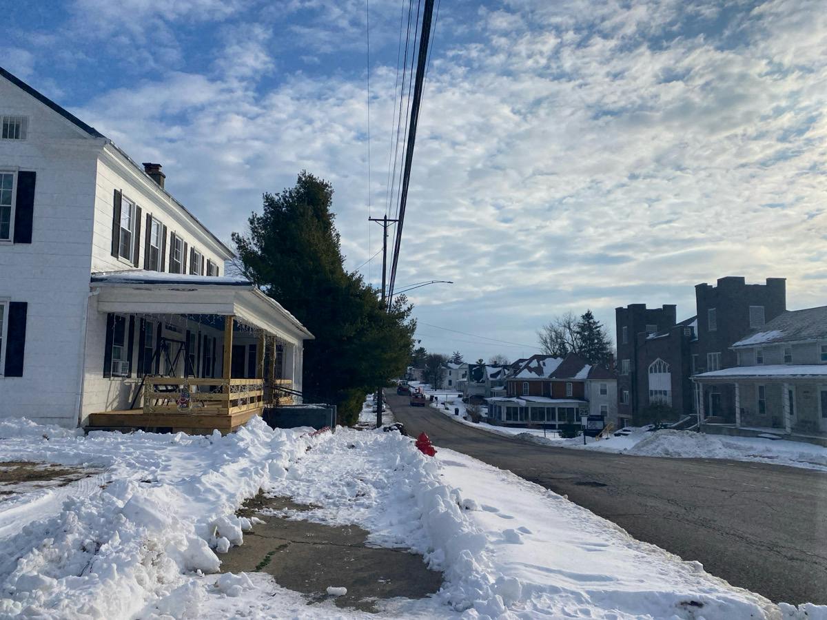 Main St, Stoutsville, OH 43154