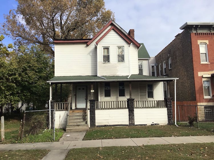 542 W Englewood Ave Chicago, IL 60621, Cook County