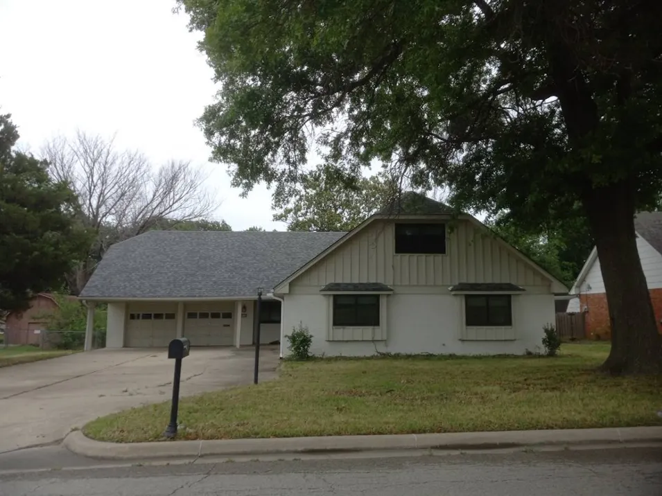 1208 Swan Dr Bartlesville, OK 74006, Washington County