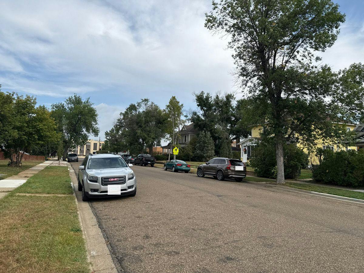 4th Ave, Dickinson, ND 58601