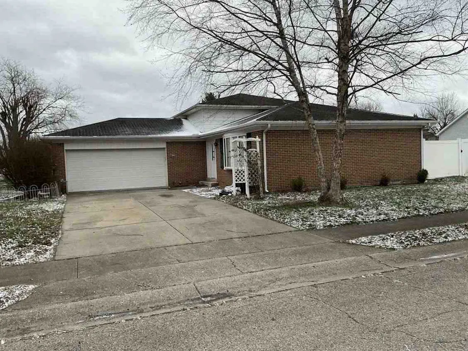 427 Westview Ave Trenton, OH 45067, Butler County