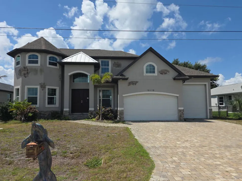 18438 Arapahoe Cir Port Charlotte, FL 33948, Charlotte County