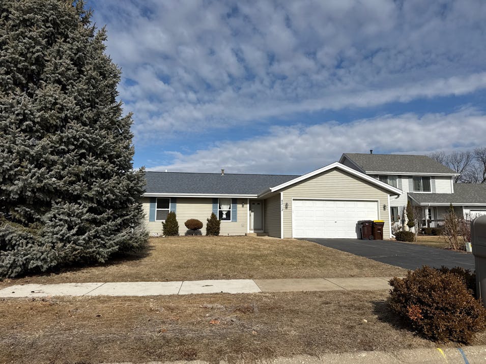 4212 Biltmore Chase Rockford, IL 61109, Winnebago County