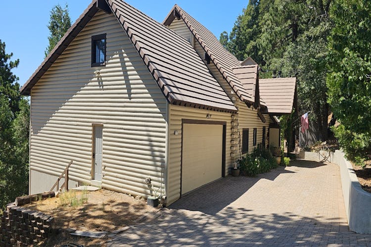 21775 Vista Road Cedarpines Park, CA 92322, San Bernardino County