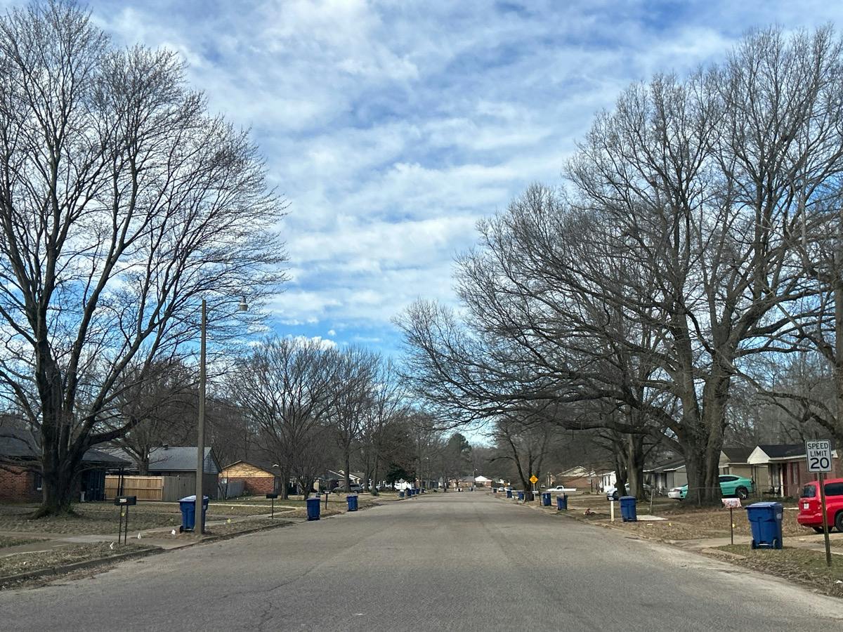 Mayfair Dr, Horn Lake, MS 38637