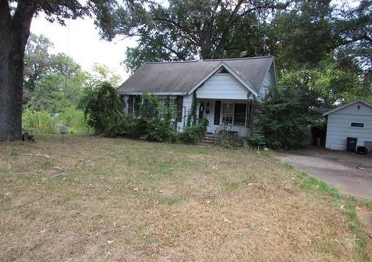 804 N 3rd St Augusta, AR 72006, Woodruff County