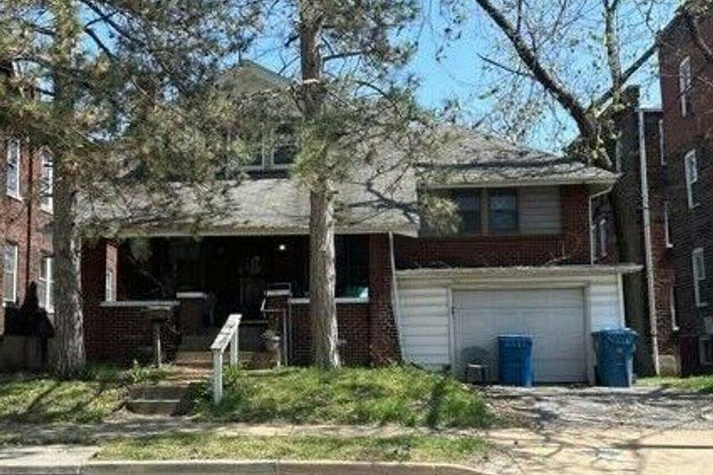 Bellevue Ave, Saint Louis, MO 63143