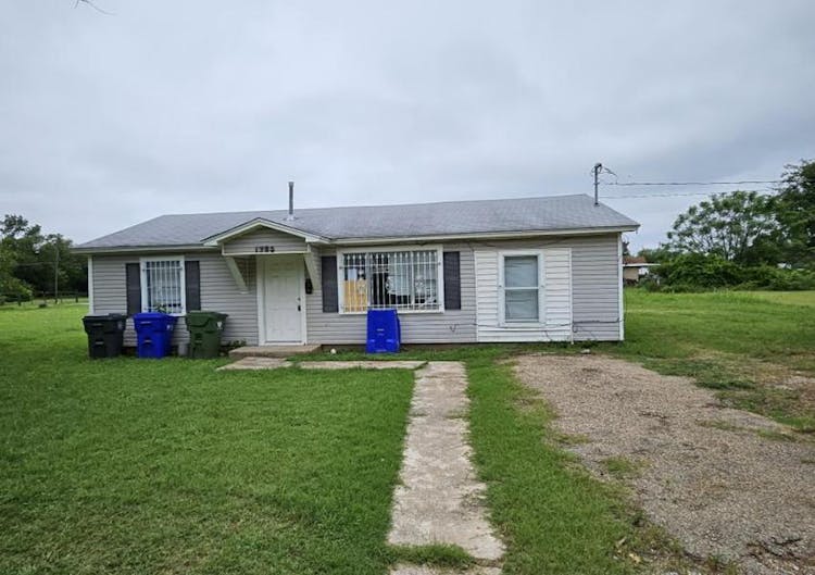 1308 Selman St Waco, TX 76704, McLennan County