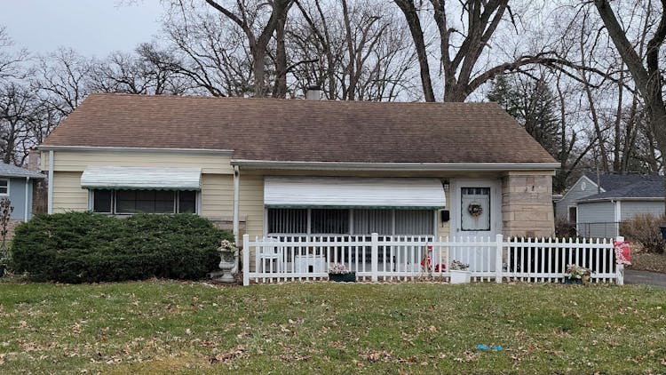 327 S Orchard Dr Park Forest, IL 60466, Cook County