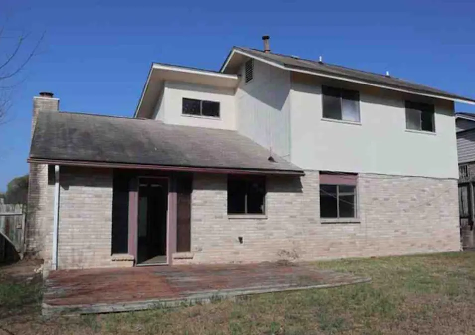 12018 Woodsrim St Live Oak, TX 78233, Bexar County