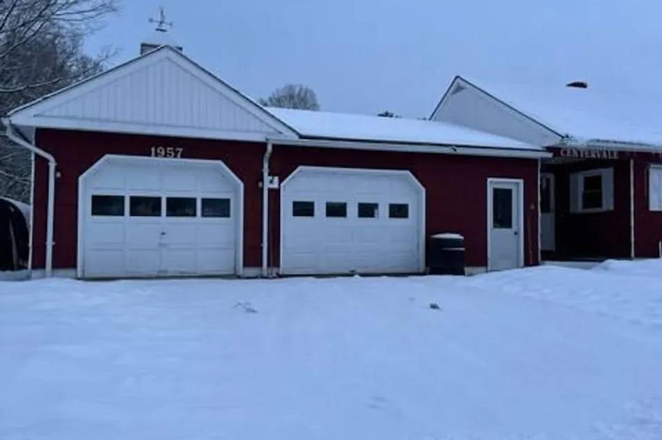 81 Hill Street Saint Johnsbury, VT 05819, Caledonia County