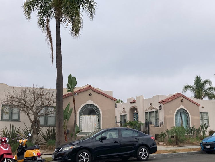 4722 Oregon St San Diego, CA 92116-1338, San Diego County