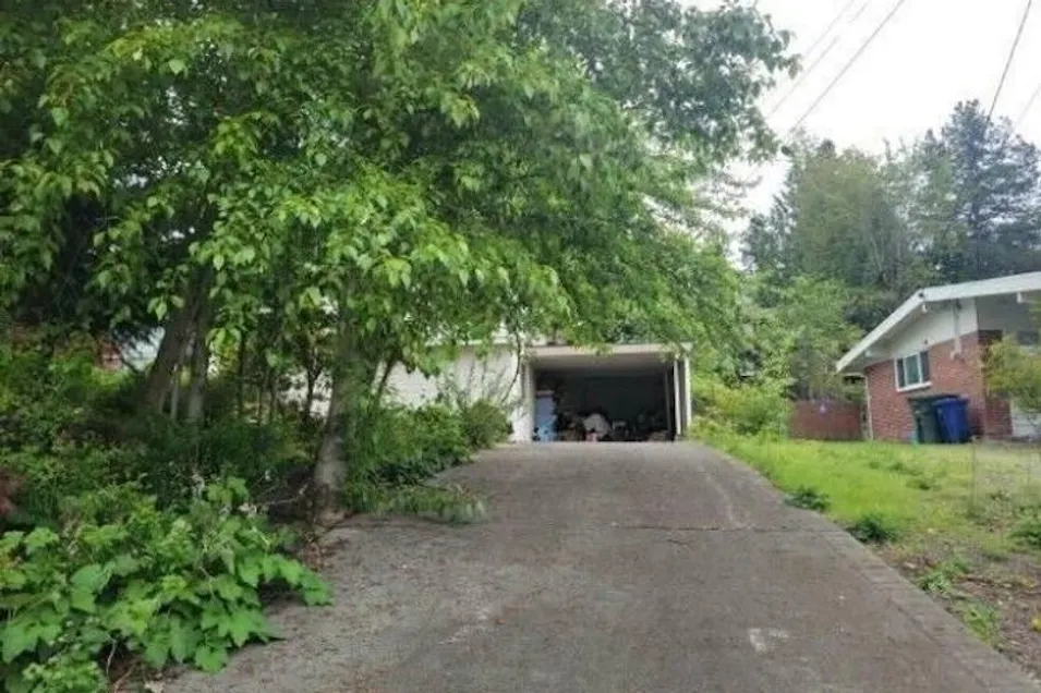 15027 SE 46th Street Bellevue, WA 98006, King County