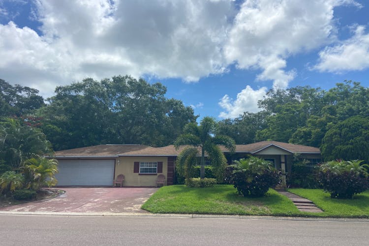 1320 26th St S, Saint Petersburg, FL, 33712, USA