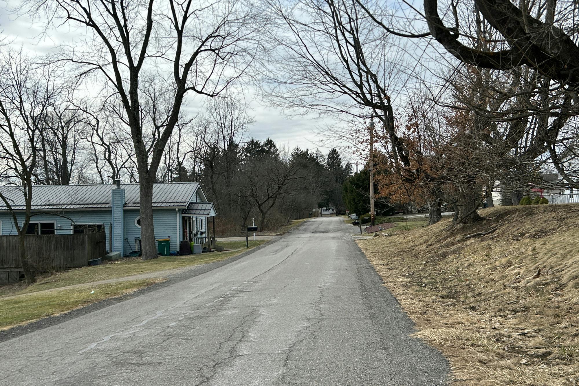 Lah Rd, Gibsonia, PA 15044