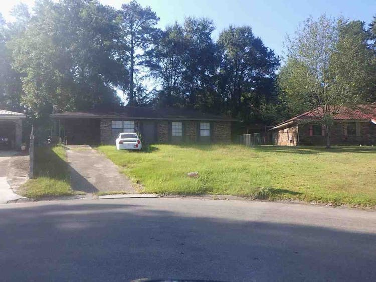 625 Phoenix Circle Hattiesburg, MS 39401, Forrest County