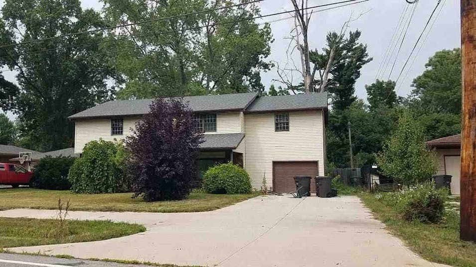 5063 Rothman Rd Fort Wayne, IN 46835, Allen County