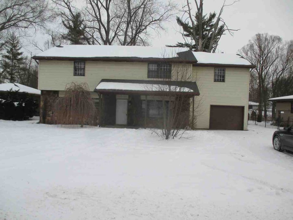 5063 Rothman Rd Fort Wayne, IN 46835, Allen County