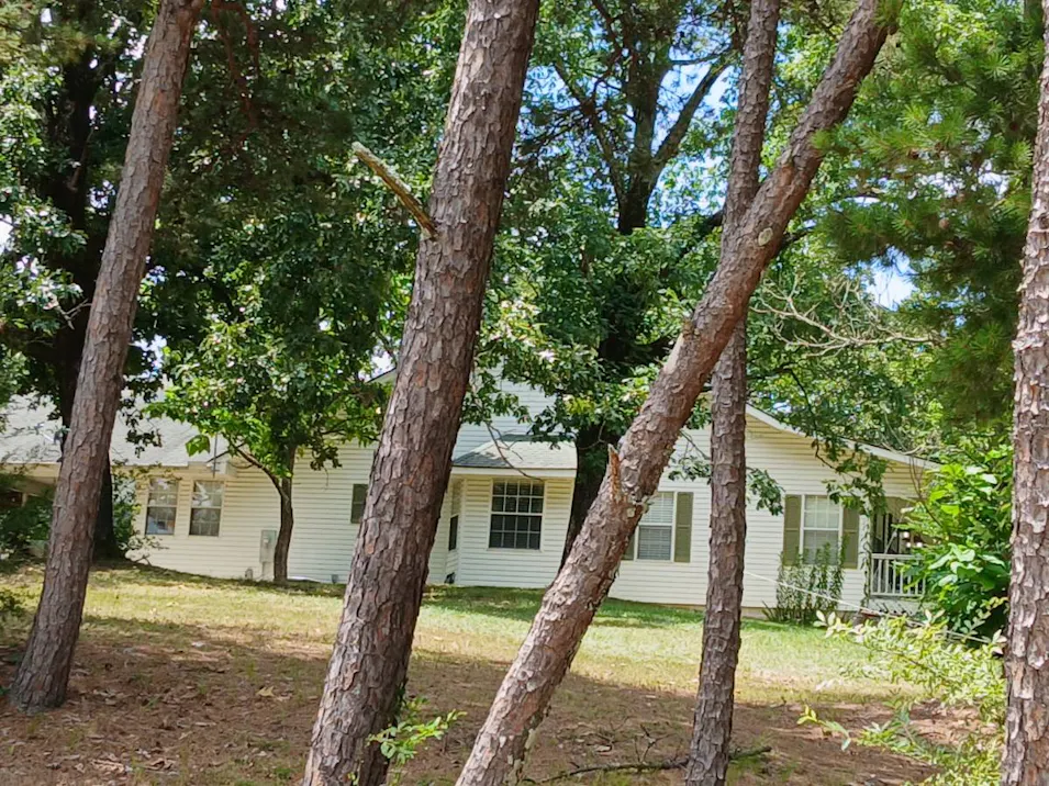 5759 Albert Pike Rd. Royal, AR 71968, Garland County