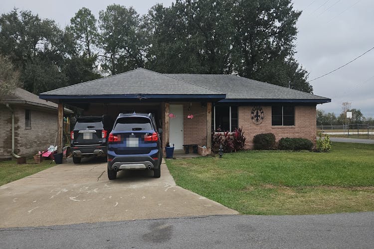 325 North Chappuis Street Crowley, LA 70526, Acadia County