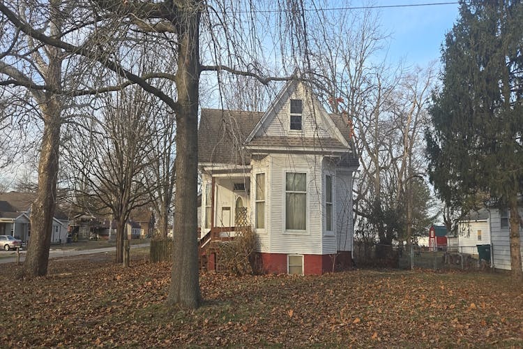 213 N Broadway St Niantic, IL 62551, Macon County