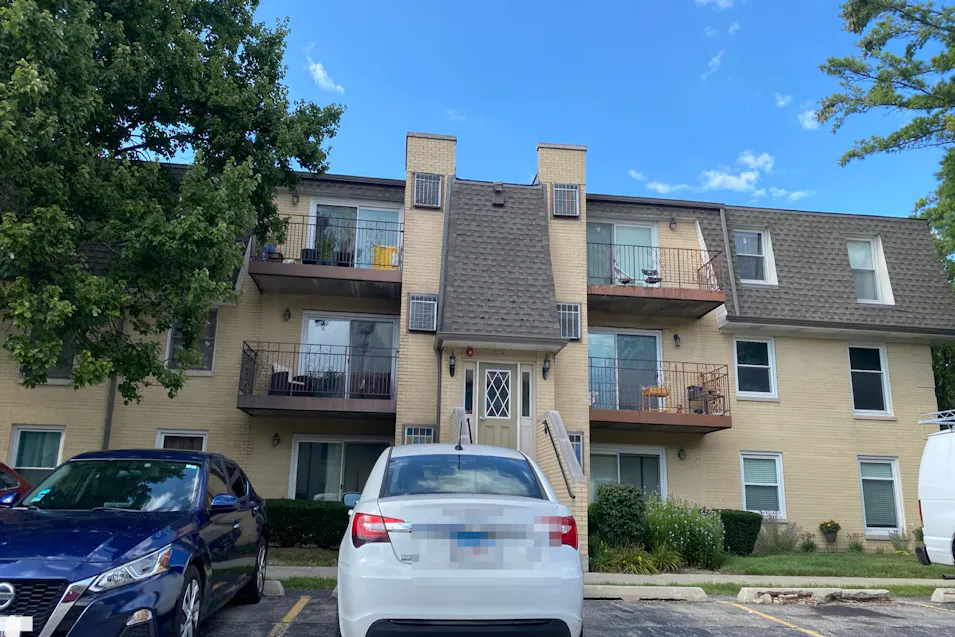 814 N. River Road Unit 1a Mount Prospect, IL 60056, Cook-Il County
