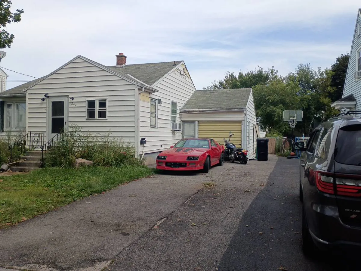 76th St, Niagara Falls, NY 14304 #1