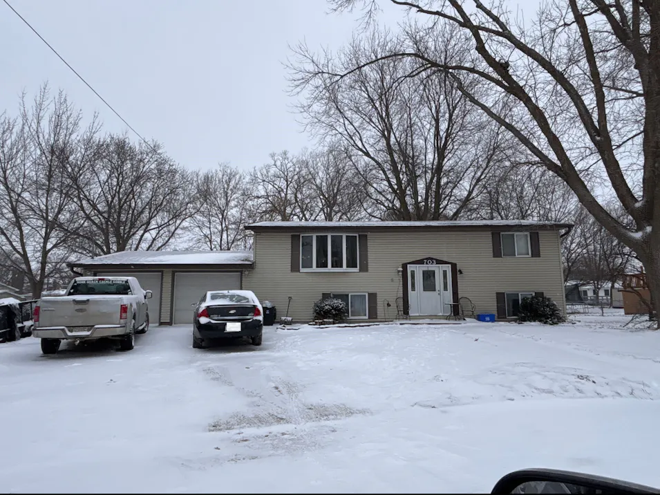 703 S Harrison Ave Mason City, IA 50401, Cerro Gordo County