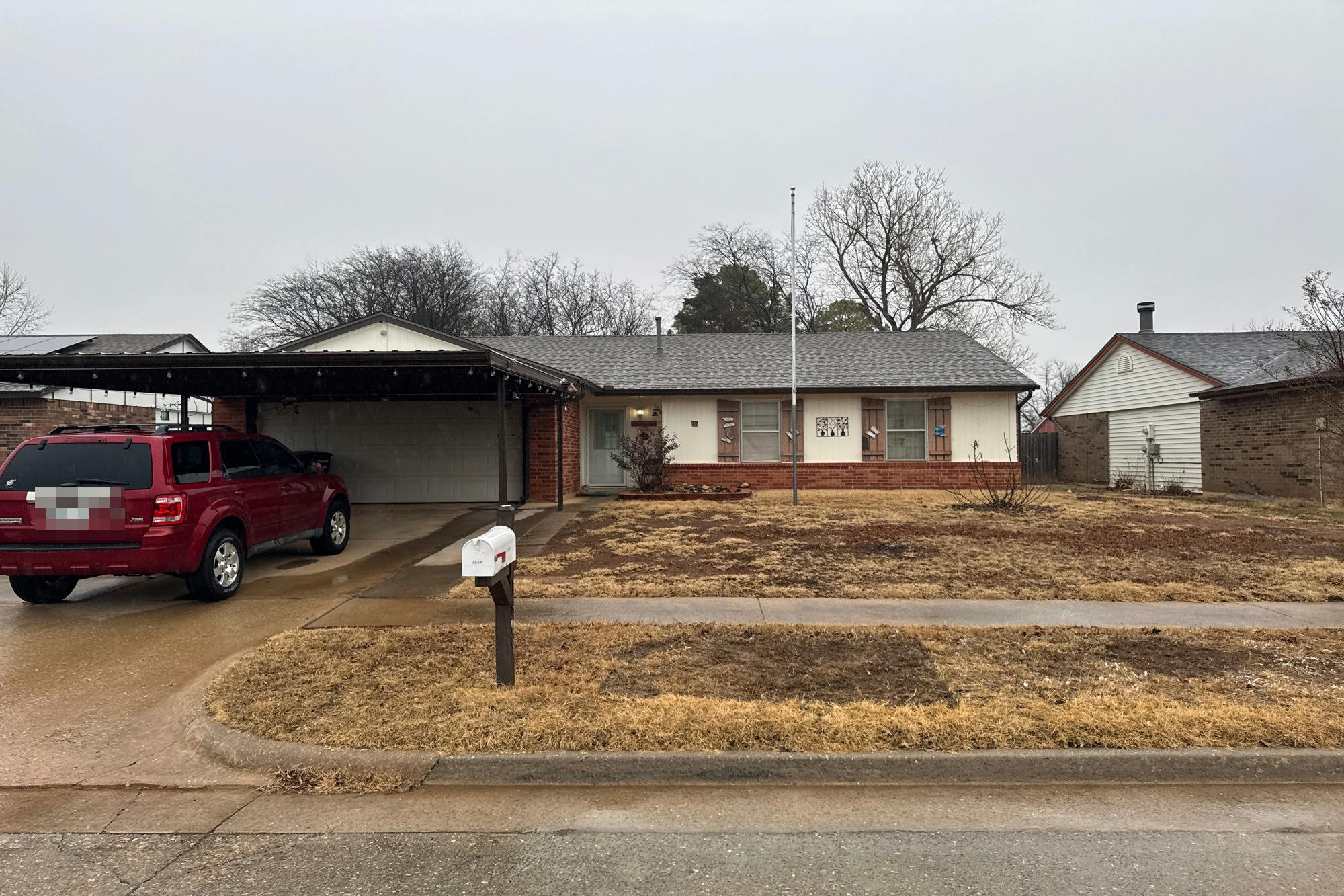 4th St, Moore, OK 73160