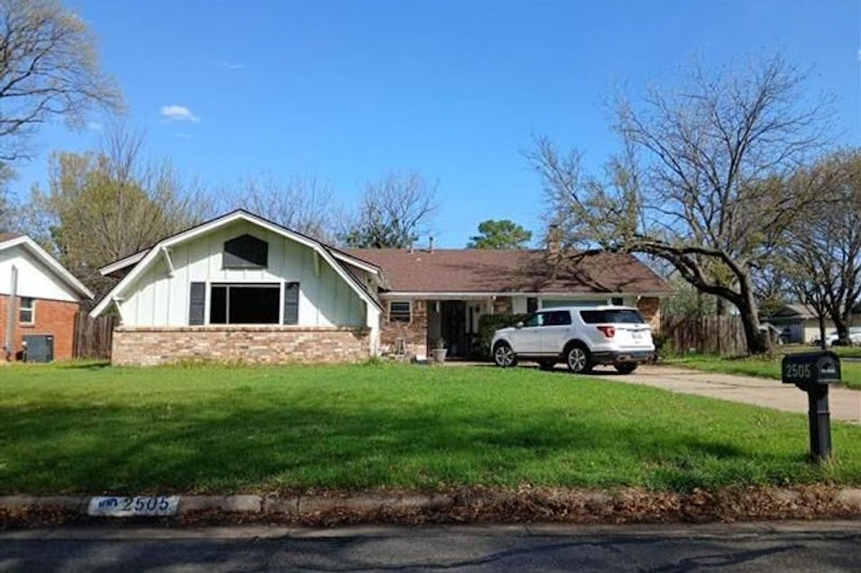 2505 Hollywood Drive Arlington, TX 76013, Tarrant County