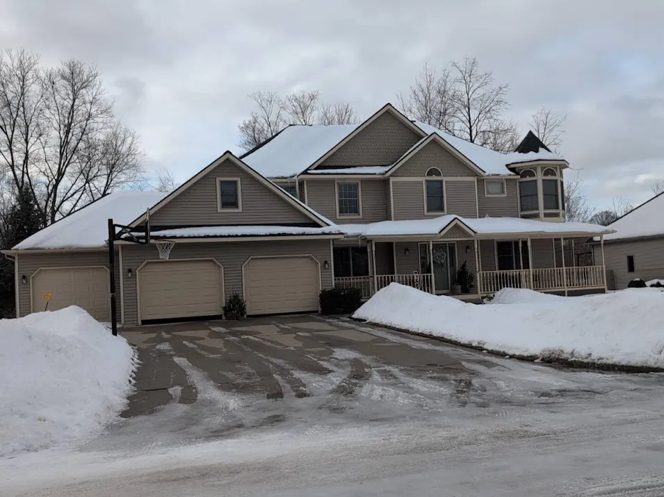 3515 Elk Dr Zeeland, MI 49464, Ottawa County