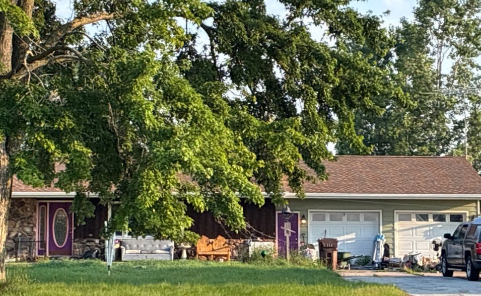 4464 Worth Rd Pinconning, MI 48650-8316, Arenac County