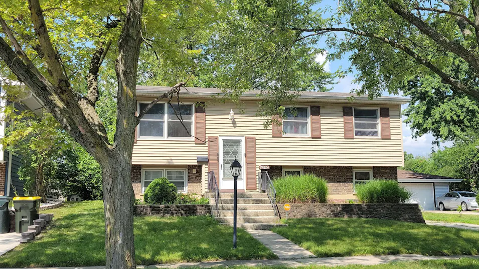 19824 Lakewood Ave. Lynwood, IL 60411, Cook County