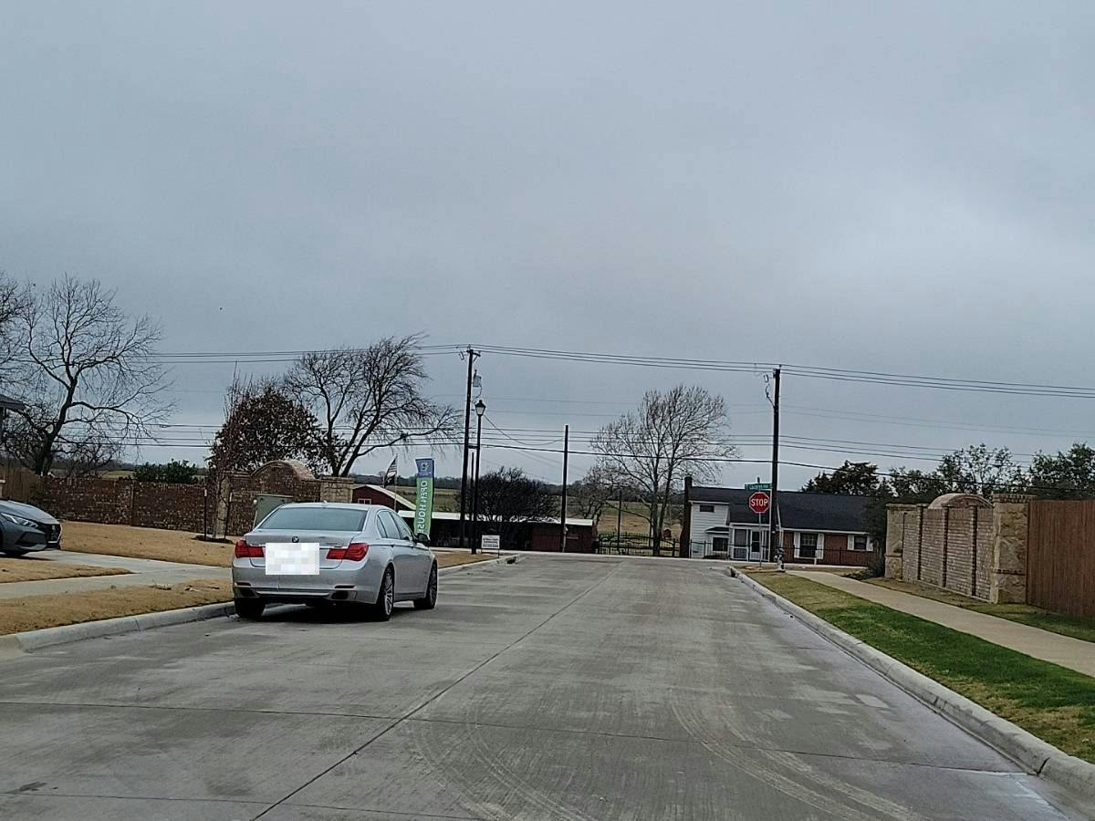 Joseph Earl Dr, Desoto, TX 75115