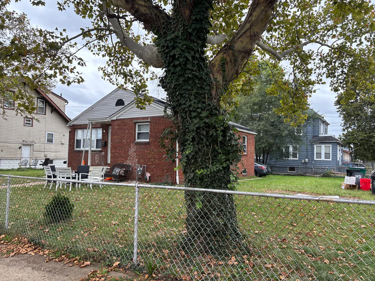 34th St, Camden, NJ 08105 #1