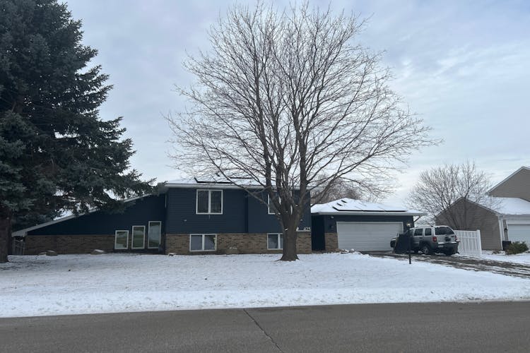 425 Crestview Dr S Maplewood, MN 55119, Ramsey County