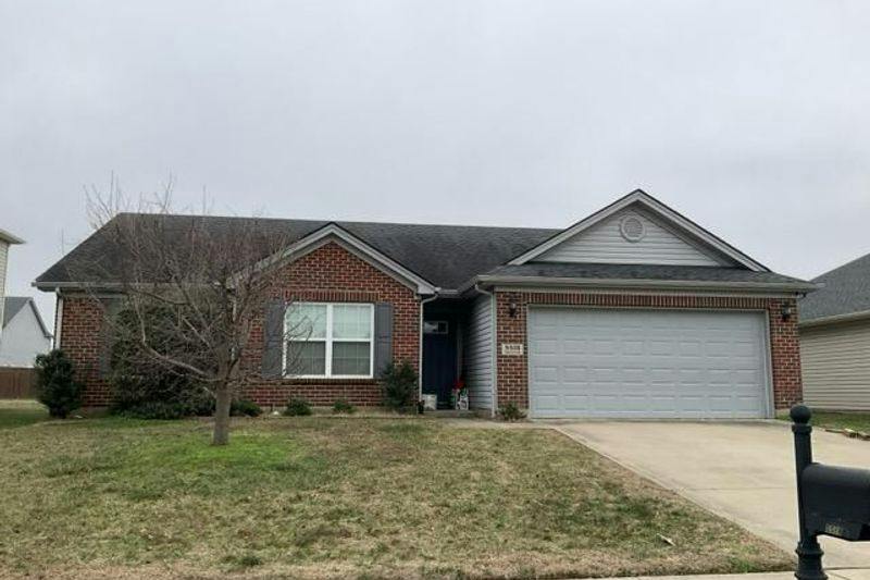 Goldenrod Ln, Owensboro, KY 42301