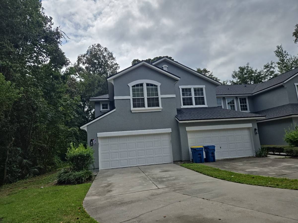 12230 Black Walnut Ct photo 3