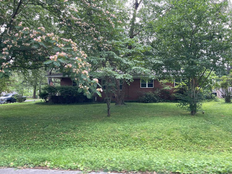 201 Fleming Street Tullahoma, TN 37388, Coffee County