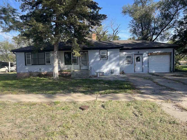 736 Main St Osborne, KS 67473, Osborne County