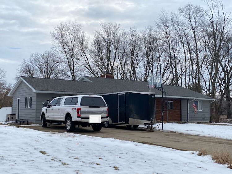 875 Meadowbrook Dr Mt Pleasant, MI 48858-9594, Isabella County